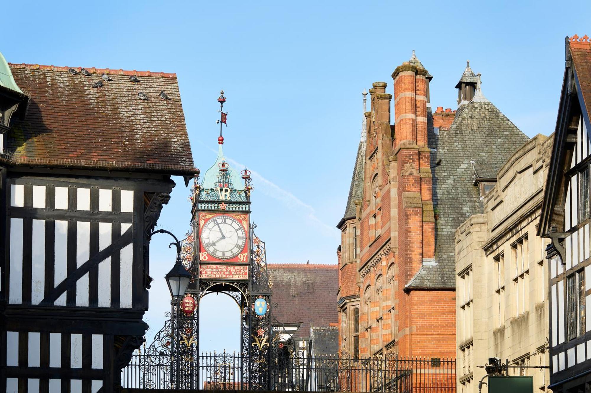 Macdonald New Blossoms Hotel, Chester Exterior foto